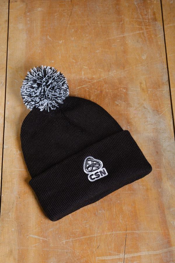 Tuque classique à pompon